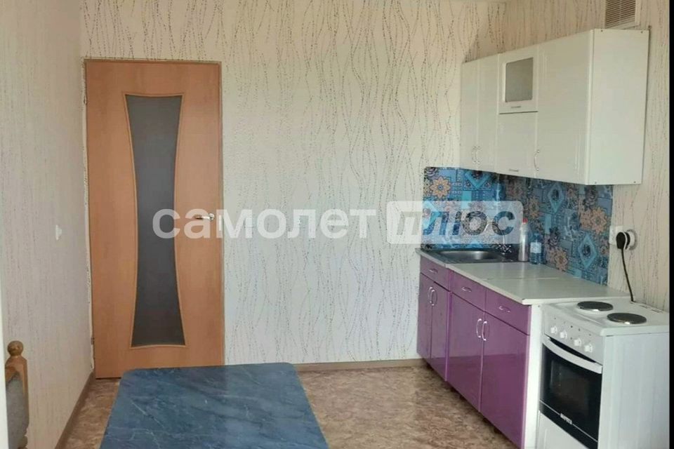 Сдаётся 1-комнатная квартира, 38 м²