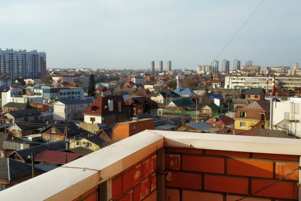 Продаётся 2-комнатная квартира, 56.8 м²