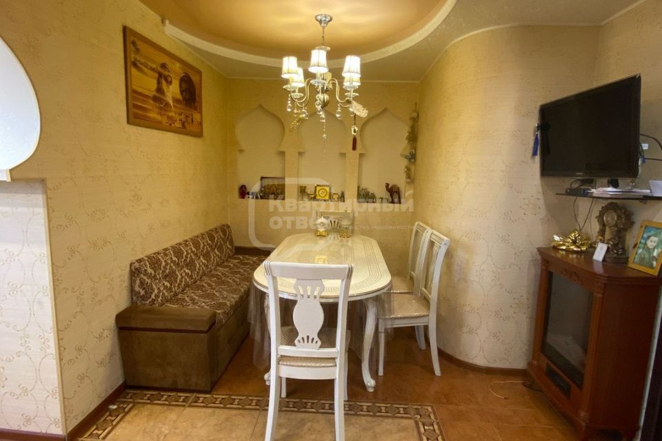 Продаётся 2-комнатная квартира, 64.1 м²