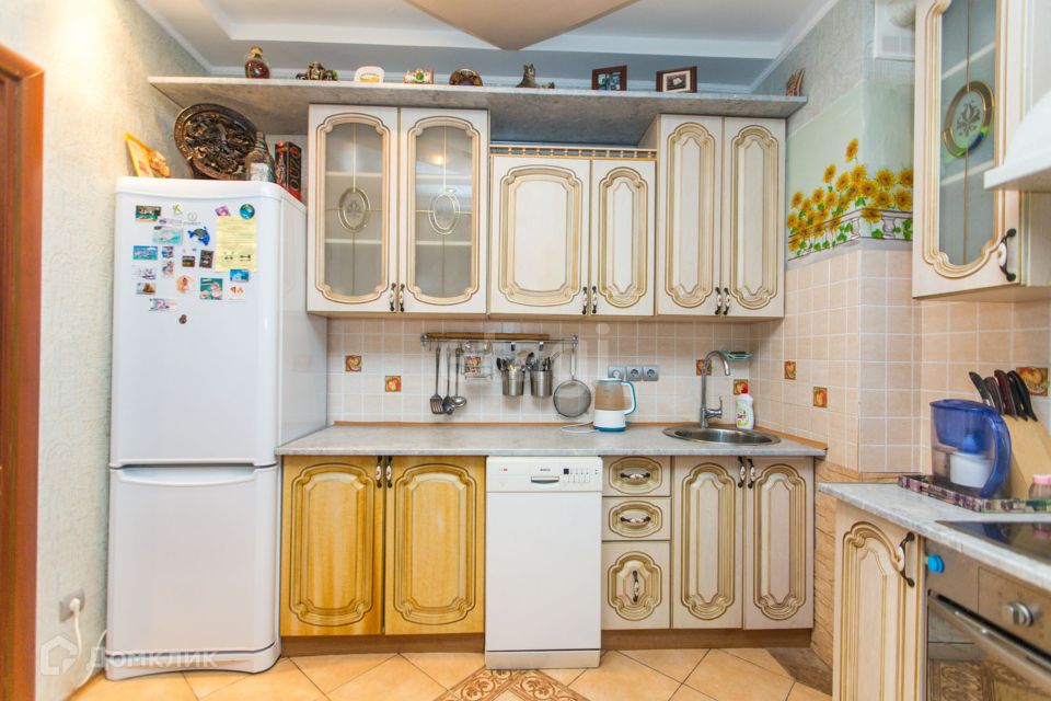 Продаётся 2-комнатная квартира, 64.2 м²