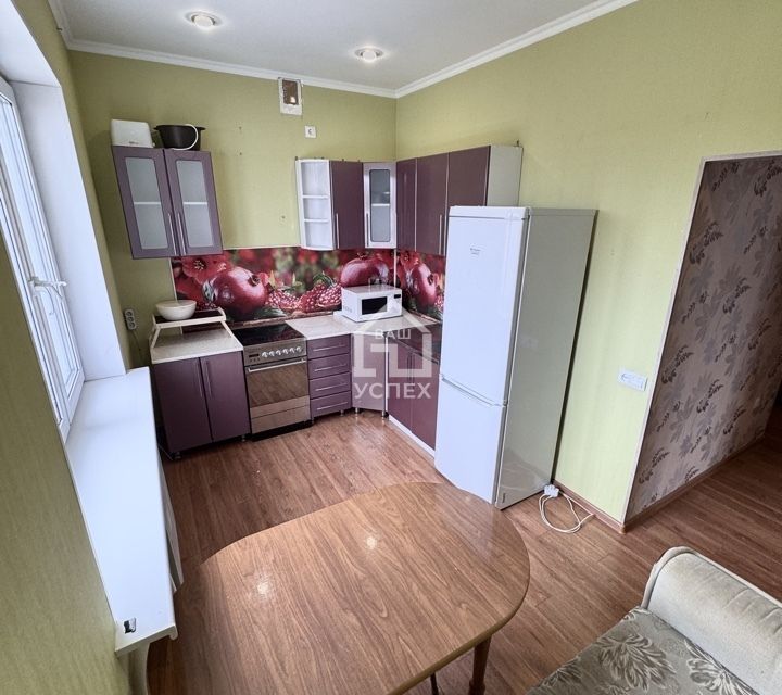 Продаётся 1-комнатная квартира, 40.5 м²