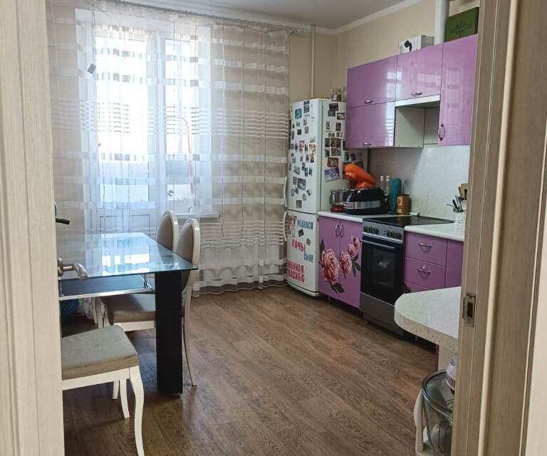 Продаётся 3-комнатная квартира, 74.6 м²