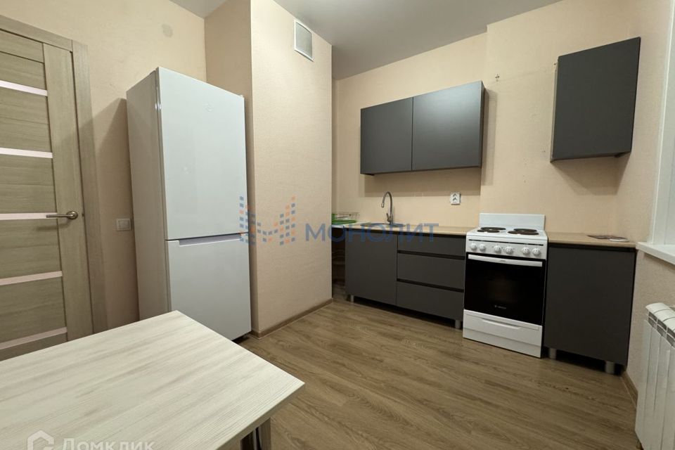 Продаётся 1-комнатная квартира, 42.7 м²