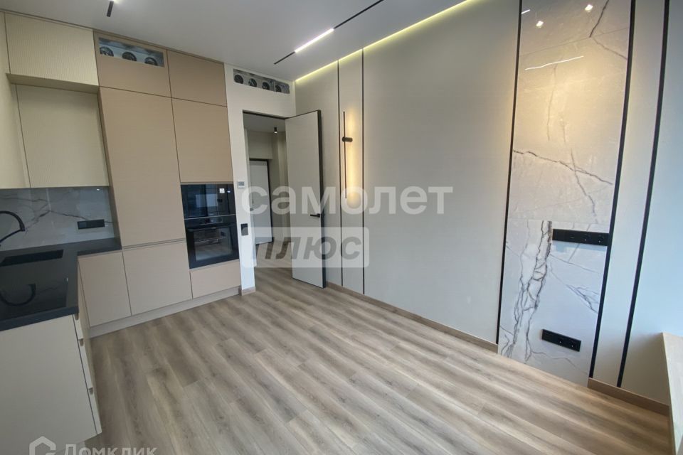 Продаётся 1-комнатная квартира, 40.8 м²