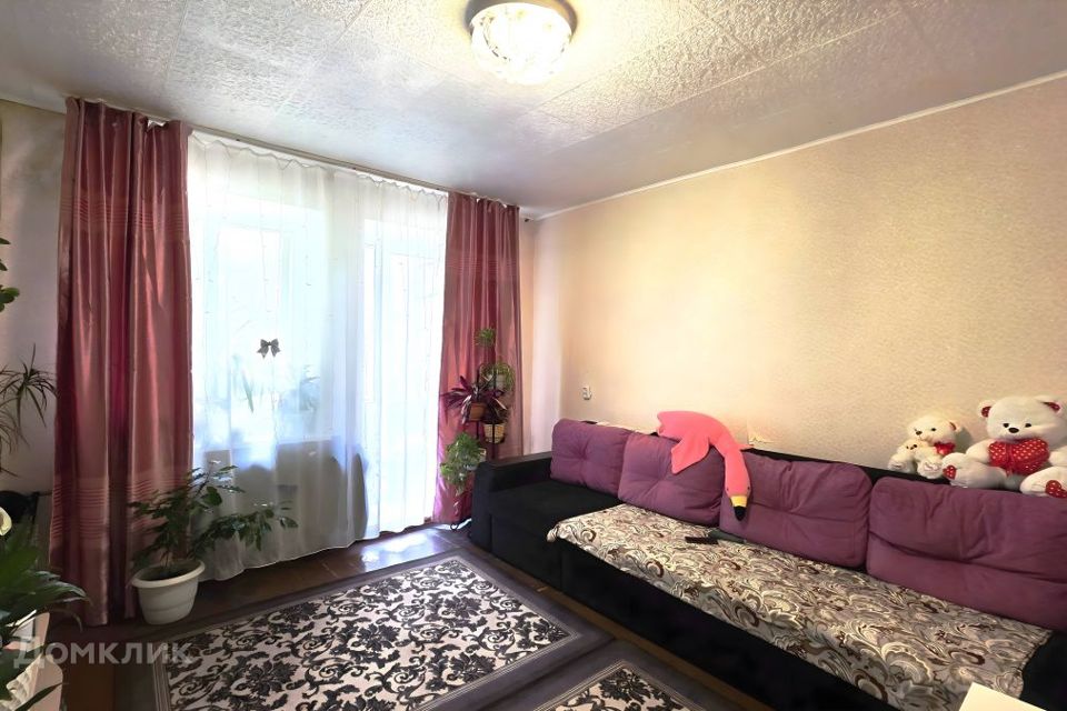Продаётся 3-комнатная квартира, 70 м²