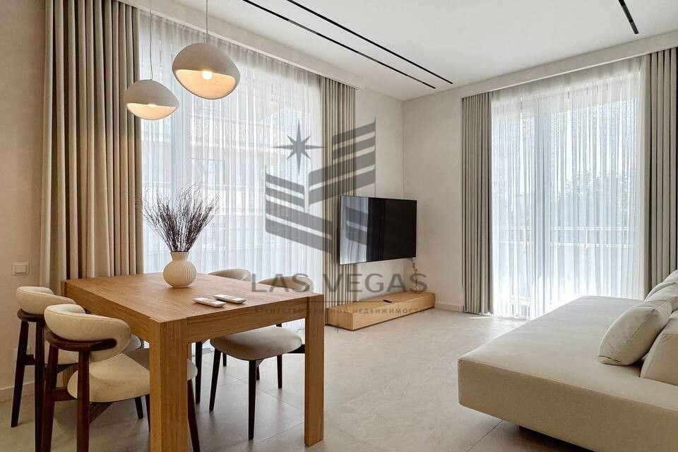 Сдаётся 3-комнатная квартира, 107 м²