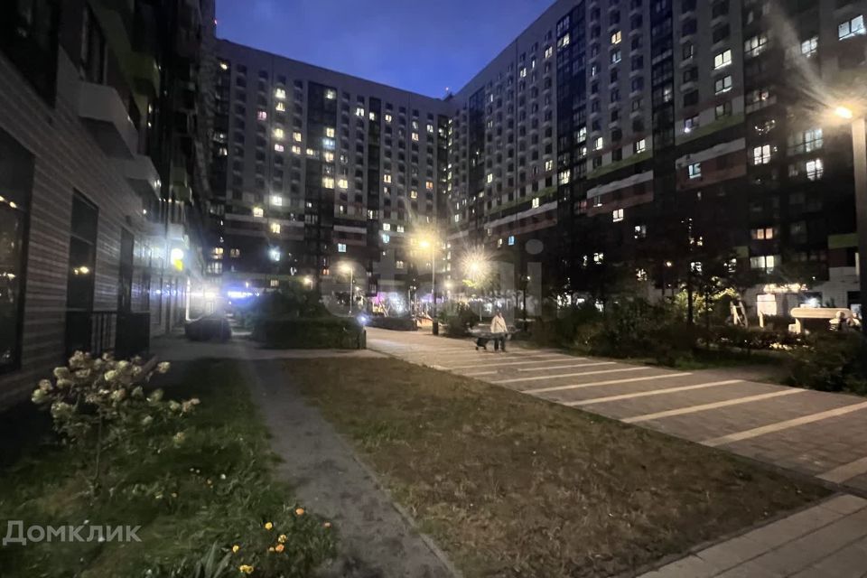 Продаётся 2-комнатная квартира, 69.6 м²