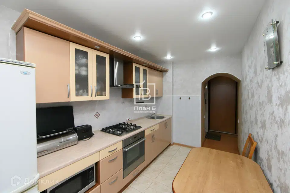 Продаётся 4-комнатная квартира, 80 м²