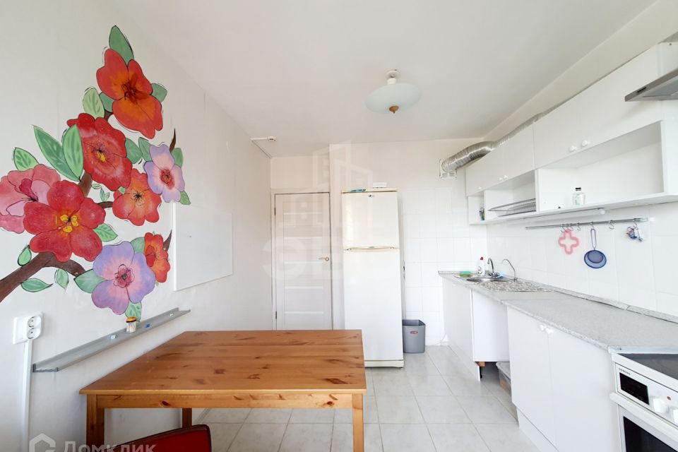 Сдаётся 2-комнатная квартира, 62 м²
