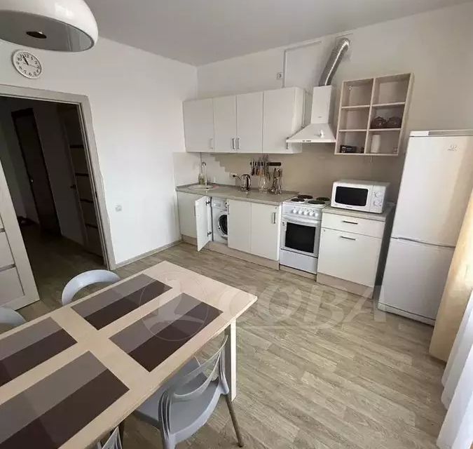 Сдаётся 2-комнатная квартира, 71.1 м²