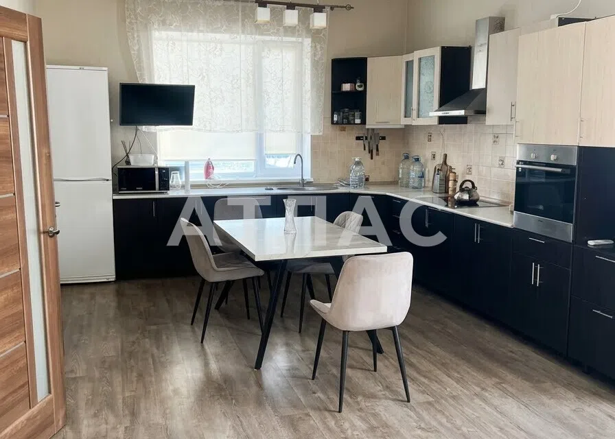 Продаётся 2-этажный дом, 95.3 м²