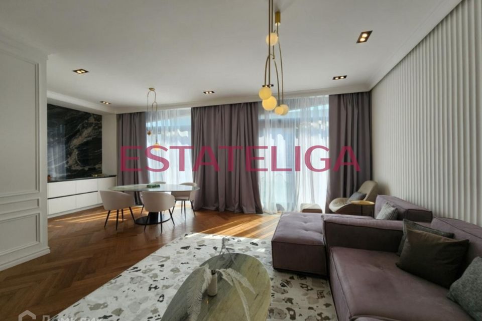Сдаётся 3-комнатная квартира, 109 м²