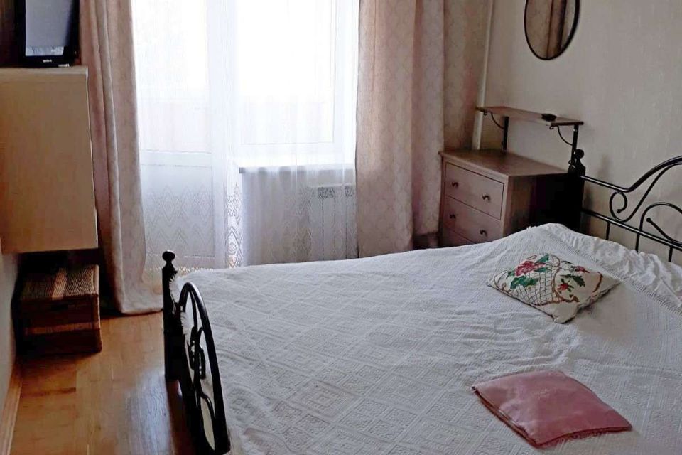 Продаётся 3-комнатная квартира, 63.9 м²
