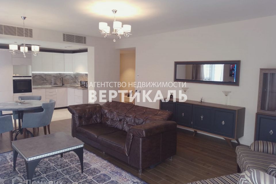 Сдаётся 3-комнатная квартира, 96 м²