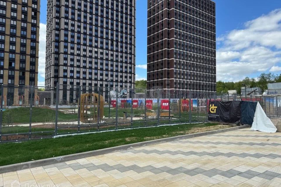 Продаётся 2-комнатная квартира, 67.5 м²
