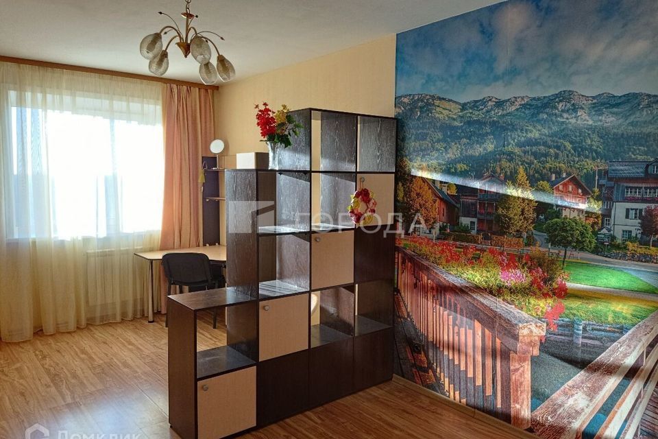 Сдаётся 2-комнатная квартира, 56 м²