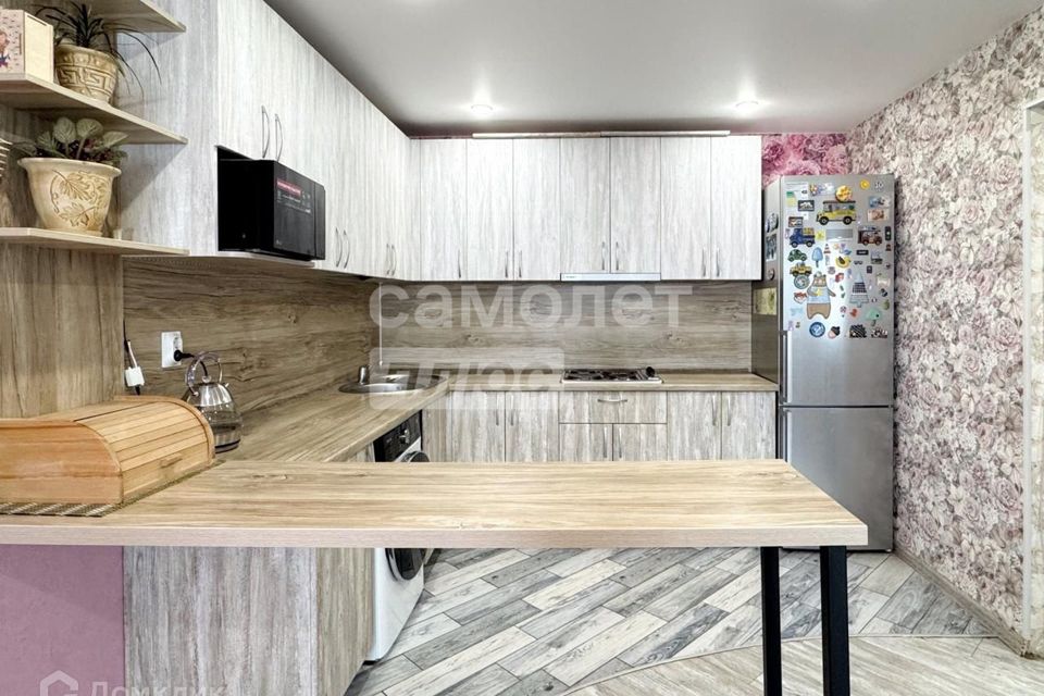 Продаётся 1-комнатная квартира, 41.3 м²