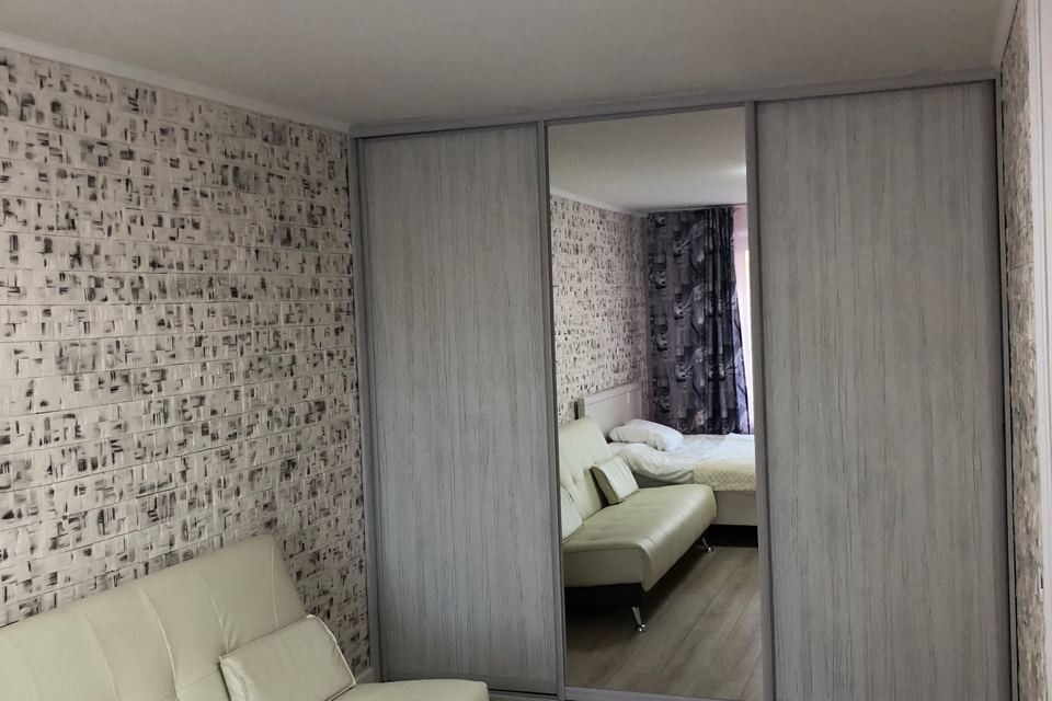 Сдаётся 1-комнатная квартира, 40 м²