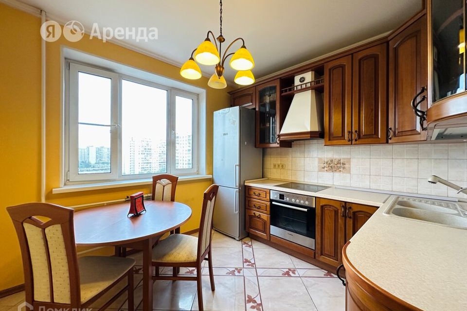 Сдаётся 3-комнатная квартира, 76 м²