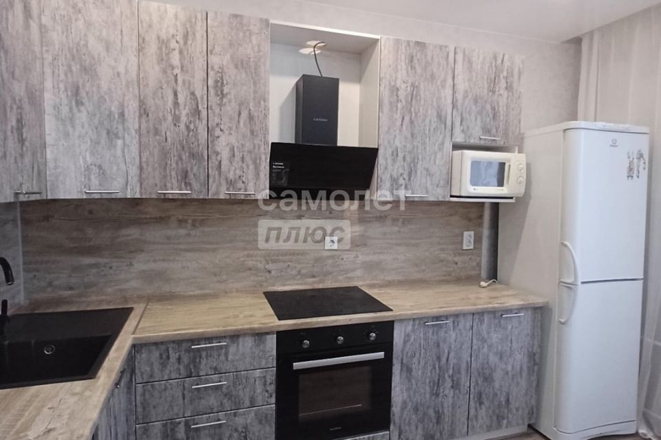Сдаётся 1-комнатная квартира, 45 м²