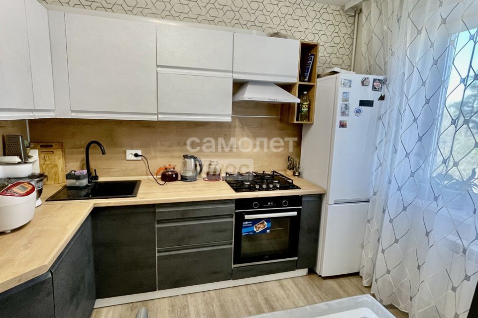Продаётся 2-комнатная квартира, 49.5 м²