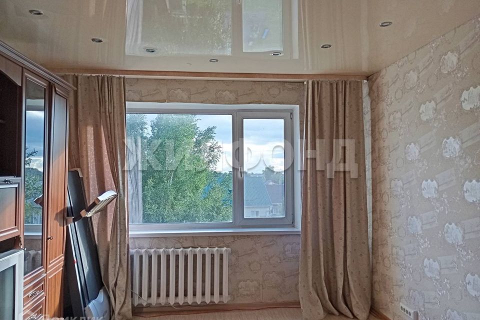 Продаётся 3-комнатная квартира, 63.5 м²