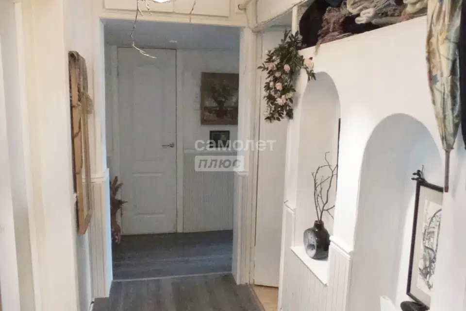 Продаётся 3-комнатная квартира, 63.2 м²