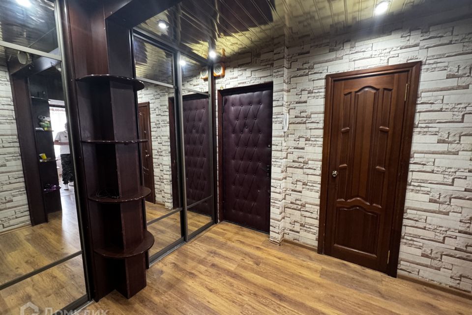 Сдаётся 2-комнатная квартира, 56 м²