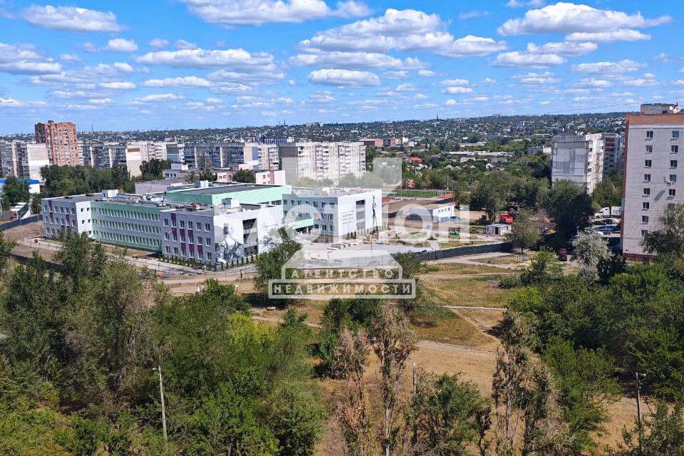 Продаётся 2-комнатная квартира, 53.8 м²