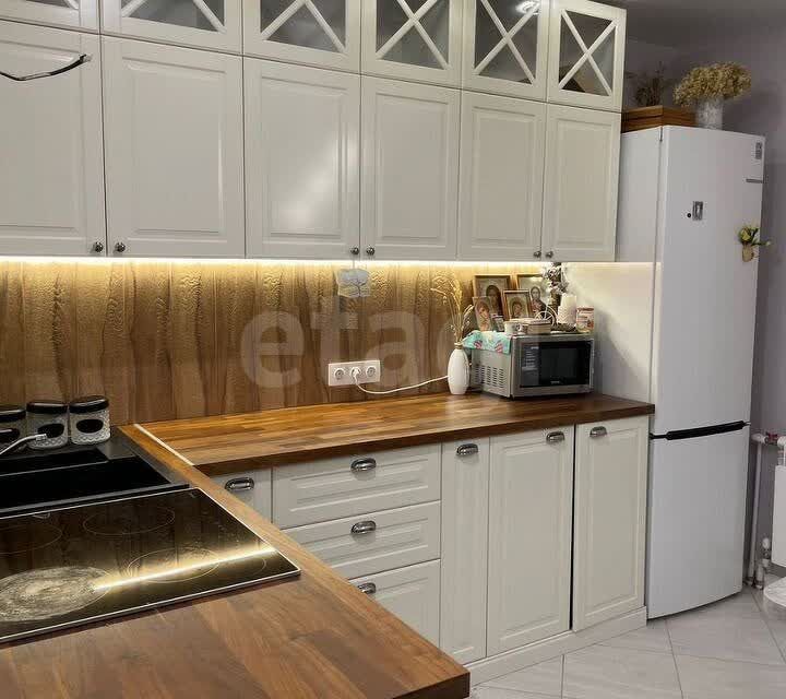Продаётся 1-комнатная квартира, 44.5 м²