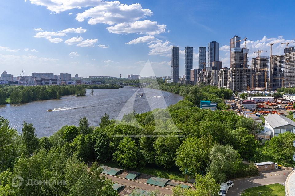 Продаётся 3-комнатная квартира, 79.6 м²