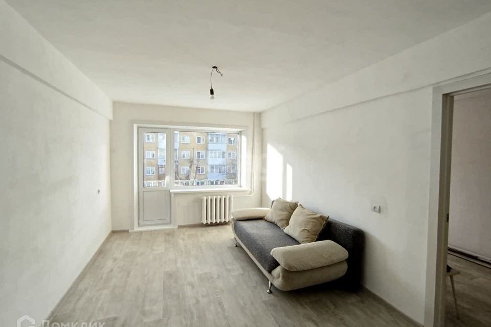 Продаётся 2-комнатная квартира, 45.6 м²