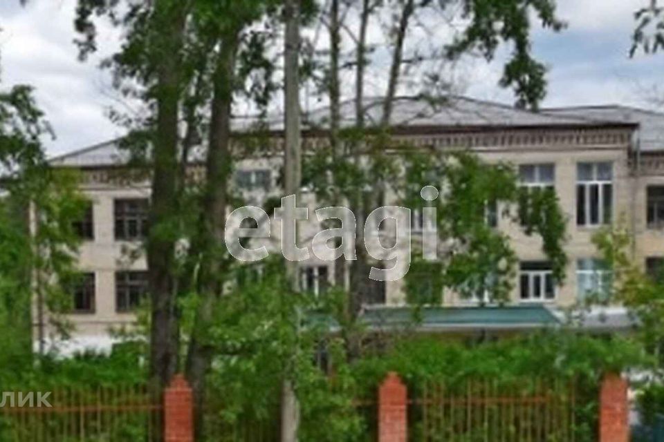 Продаётся 2-комнатная квартира, 45.7 м²