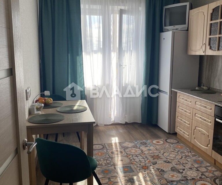 Сдаётся 2-комнатная квартира, 53 м²