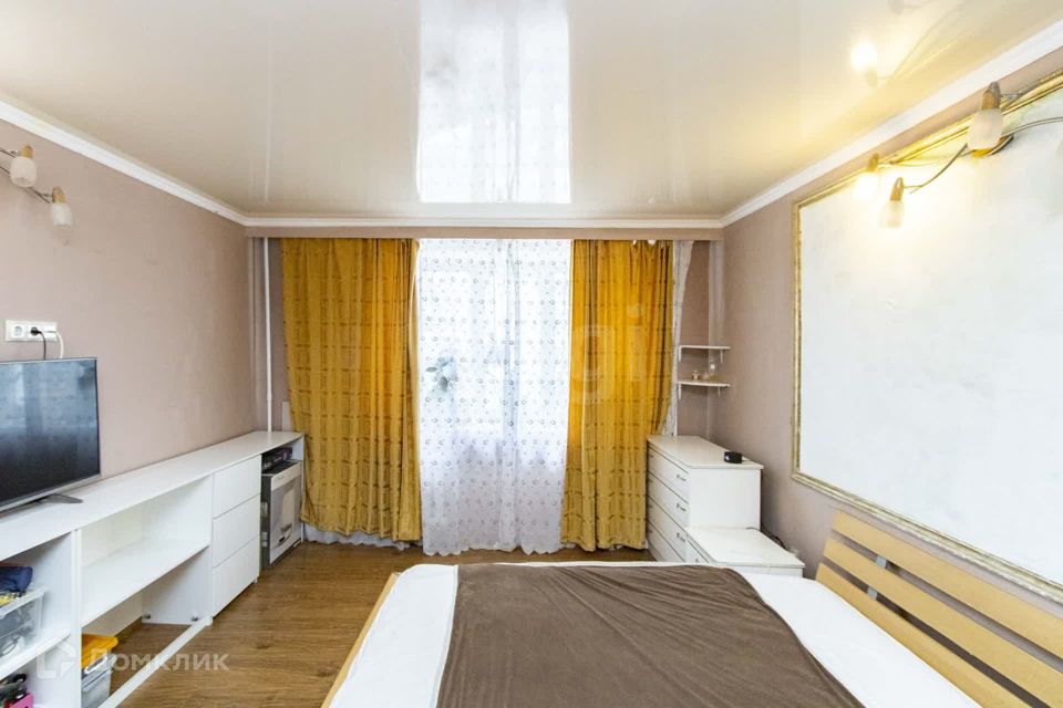 Продаётся 2-комнатная квартира, 71.1 м²