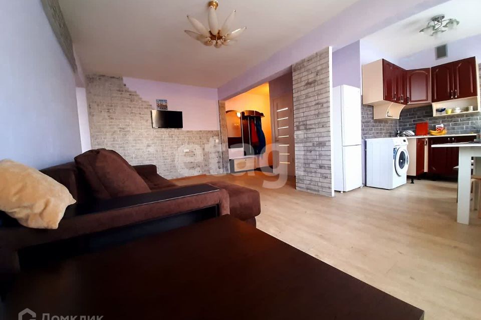 Продаётся 3-комнатная квартира, 58 м²