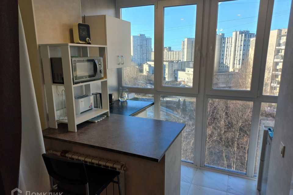 Продаётся комната в 21-комн. квартире, 14.1 м²