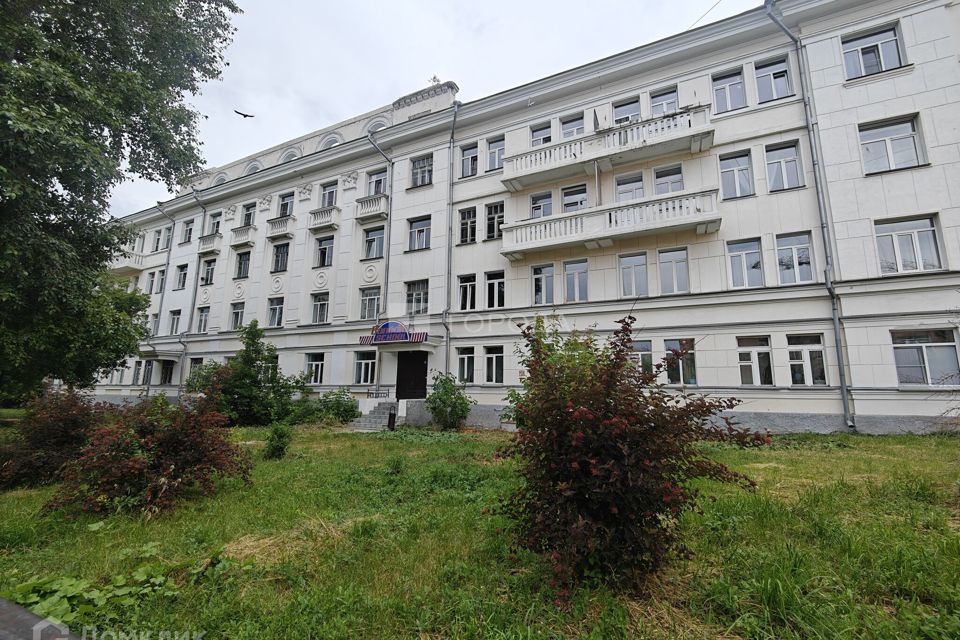Продаётся 3-комнатная квартира, 68.1 м²