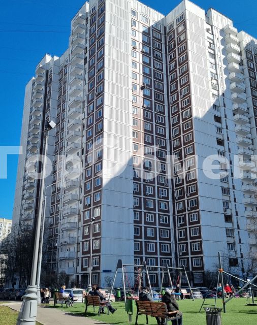 Продаётся 3-комнатная квартира, 77.9 м²