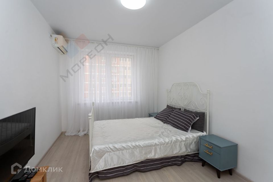 Продаётся 1-комнатная квартира, 37.7 м²