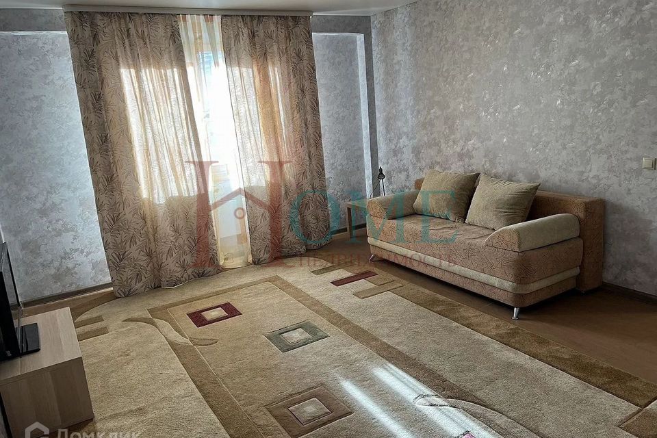 Сдаётся 1-комнатная квартира, 43 м²