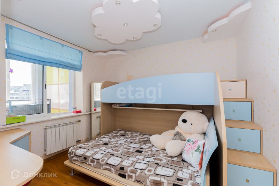 Продаётся 4-комнатная квартира, 98.8 м²