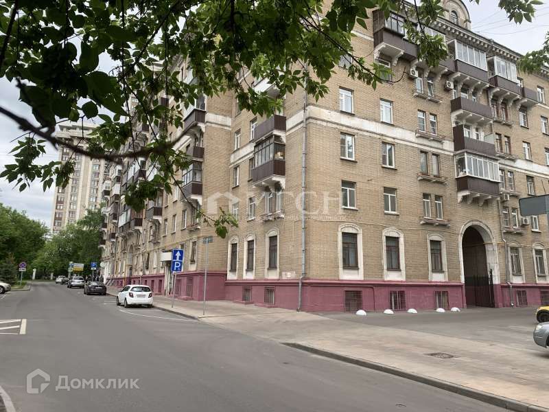 Продажа элитных многокомнатных квартир вторички на Красная Сосна улице в Москве