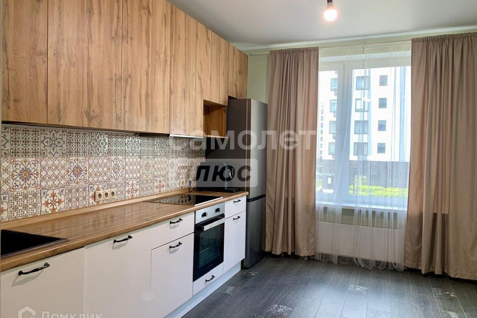 Продаётся 2-комнатная квартира, 61.8 м²