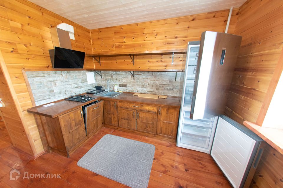 Продаётся 1-комнатная квартира, 55.7 м²