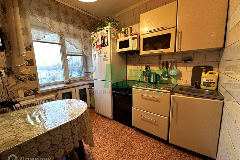 Продаётся 3-комнатная квартира, 53.6 м²