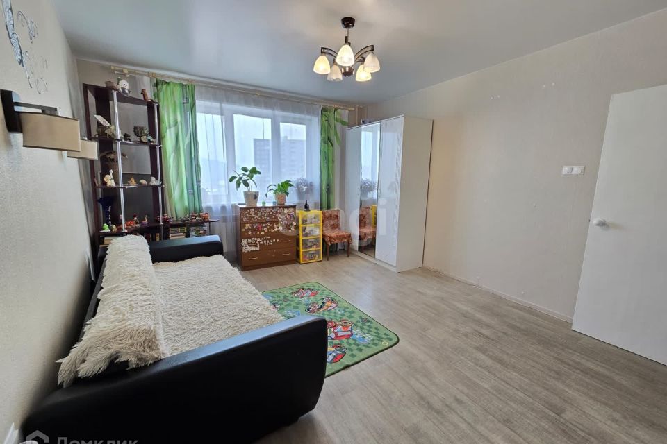 Продаётся 3-комнатная квартира, 70.7 м²