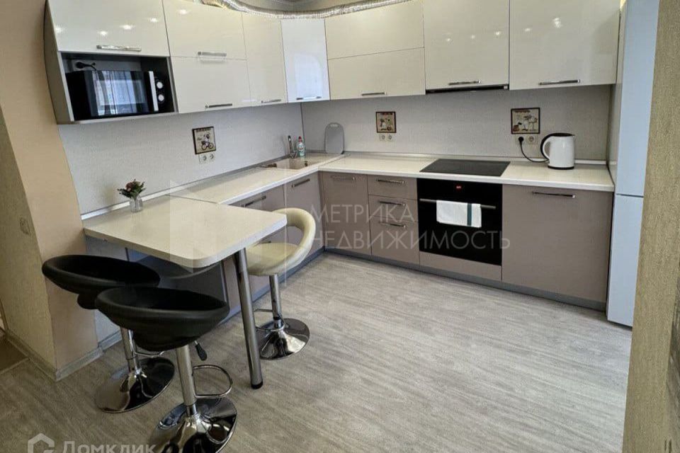Продаётся 1-комнатная квартира, 42.5 м²