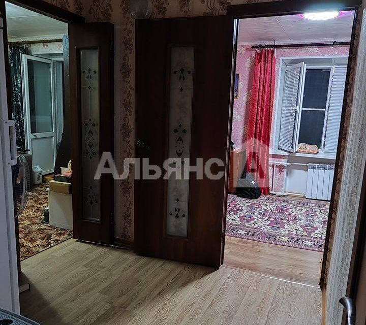 Продаётся 3-комнатная квартира, 60 м²