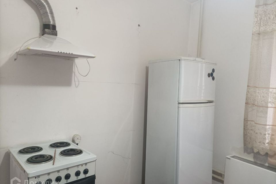 Продаётся 1-комнатная квартира, 44.7 м²
